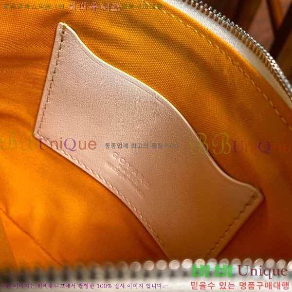 #���ߵ� ���� Ŭ��ġ �̴� GY64890-10