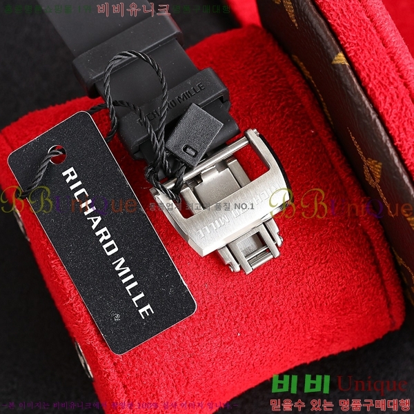 ������ �� RM67-01 �ð� EYT28122-5