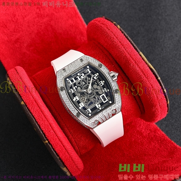 ������ �� RM67-01 �ð� EYT28122-4