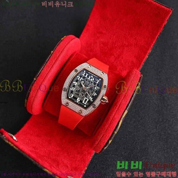 ������ �� RM67-01 �ð� EYT28122-3