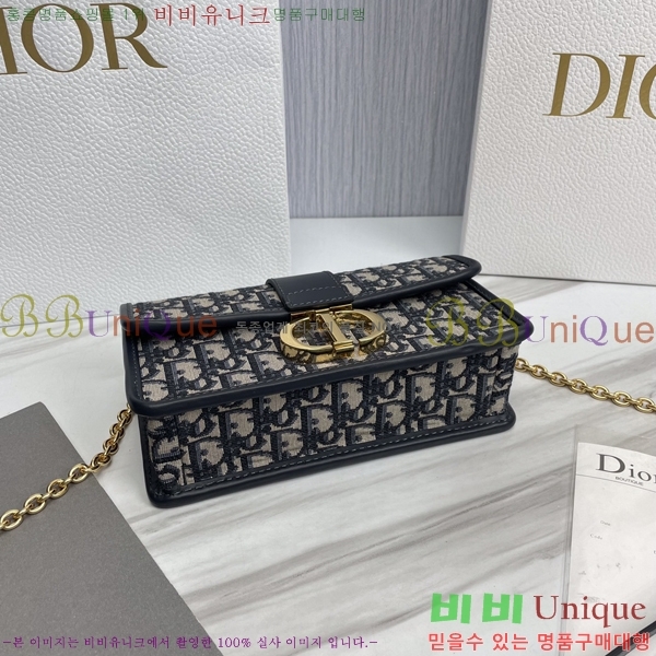 #��� 30 ���״� �̽�Ʈ ����Ʈ ü�ι� M93351-100
