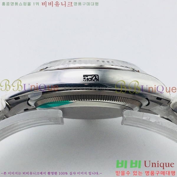 �η��� ���̽��� ������� ��������Ʈ EW126233-105