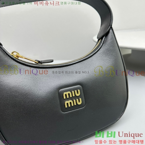 #�̿�̿� ���� ȣ���� 5BC161-831