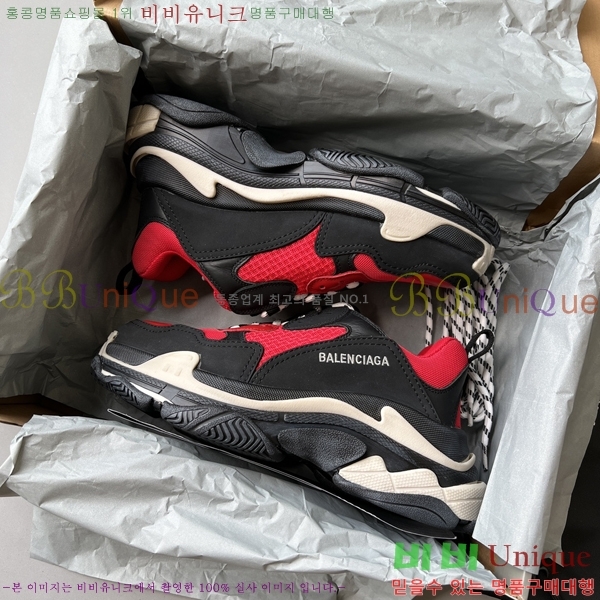 �߷��þư� Ʈ���� S ����Ŀ�� 50BL23111613-37