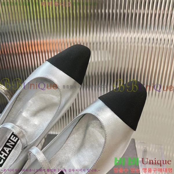 ���� �޸����� �÷����� 27CH2452466-509-1