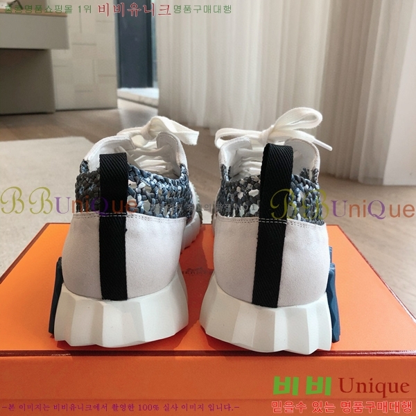 �����޽� �ٿ�� ����Ŀ�� 36H245379-3