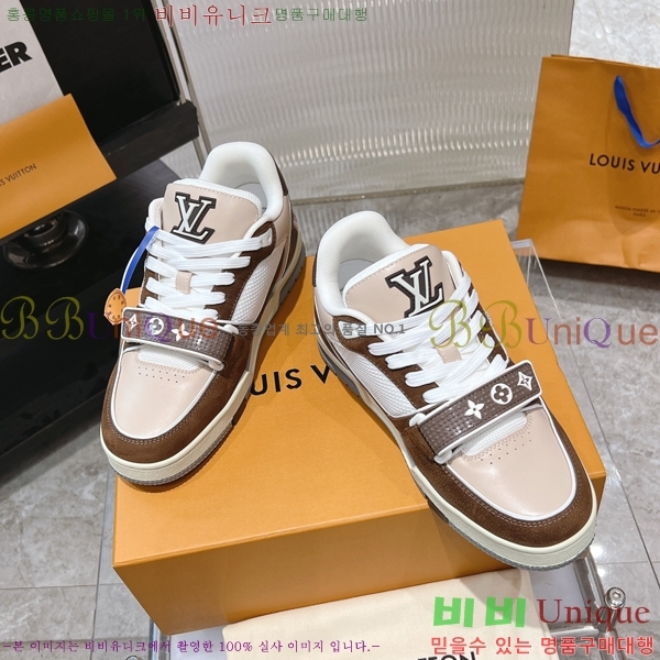 NEW LV Ʈ���̳� ����Ŀ�� 40L24768941-1