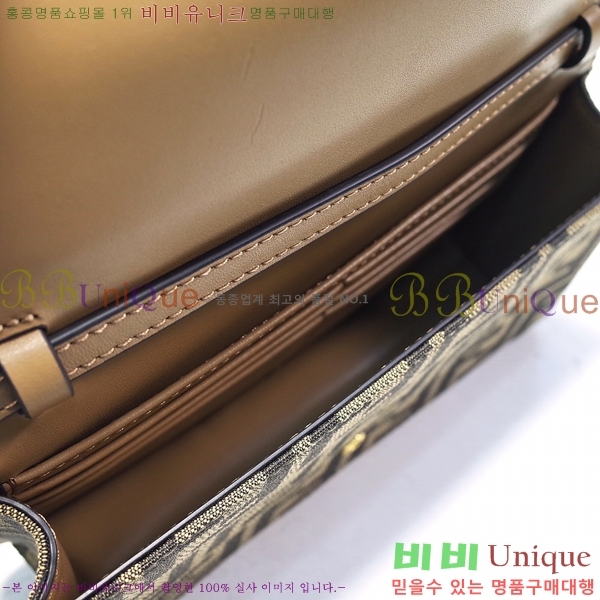 #��� �ٰ�Ʈ Ŭ��ġ�� 8BS1028-101