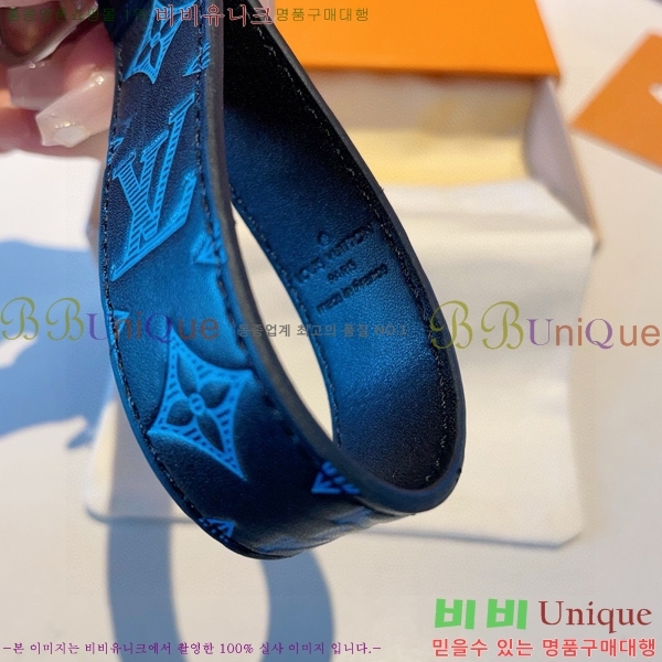 ���̺��� Ű�� 60LV856141