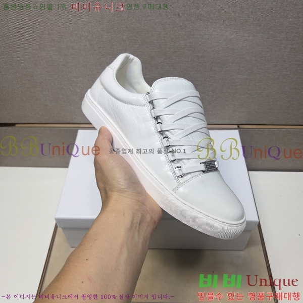 ���� �߷��þư� ����Ŀ�� B9745601-1