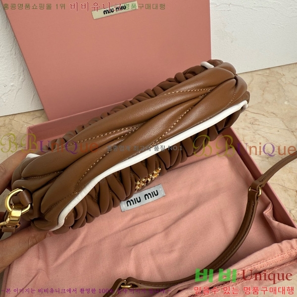 #�̿�̿� �ϴ� ���׶�� ȣ���� ���� 5BC125-303