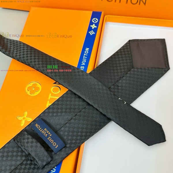 #���̺��� Ŭ���� ��Ÿ�� 9L255913-3