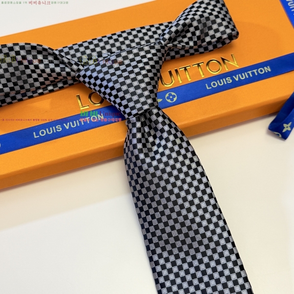 #���̺��� Ŭ���� ��Ÿ�� 9L255913-4