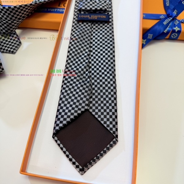 #���̺��� Ŭ���� ��Ÿ�� 9L255913-4