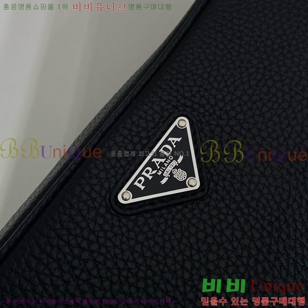 #����� ���� �ﰢ�ΰ� �Ŀ�ġ 2VF017-201