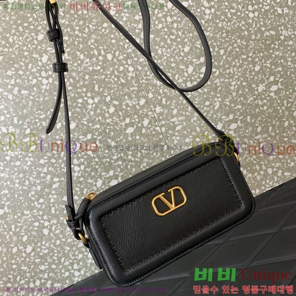 #�߷�Ƽ�� ����ٴ� ũ�ν��� 6205-104