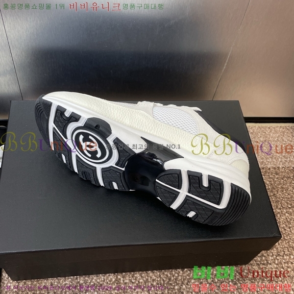 ��* ����Ŀ�� �������� 32D86652-1