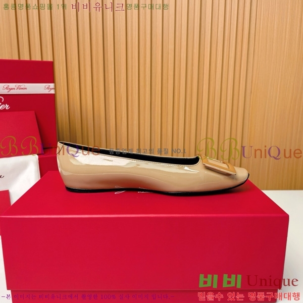 ������� ��Ŭ �߷����� �÷� 32RV725541-11