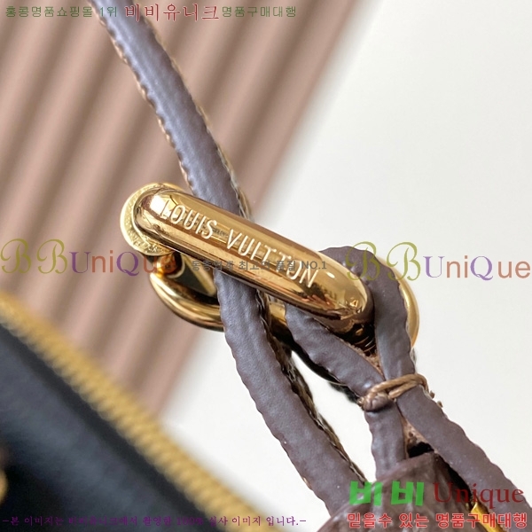 #���̺��� �ͽ������� Ʈ���� M26037-502