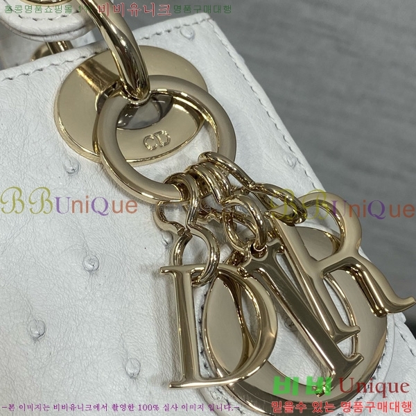 #��� ���̵�� �̴� M0505-70421