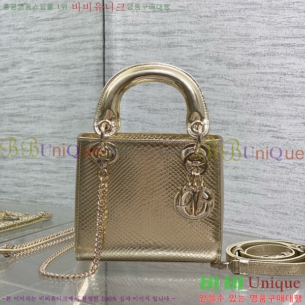 #��� ���̵�� �̴� M0505-70618
