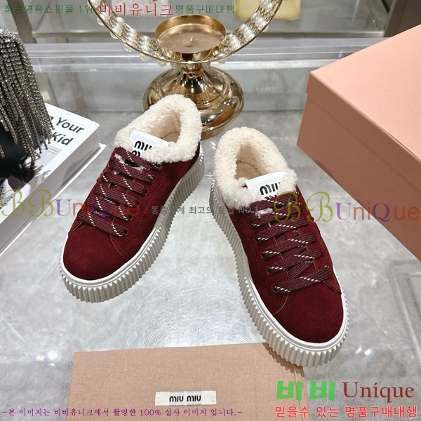 ���� �̿�̿� �þ �� ����Ŀ�� 30MU902302-1