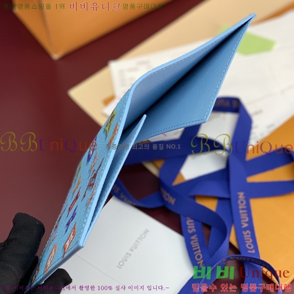 #���̺��� �н���Ʈ Ŀ�� M28281-101