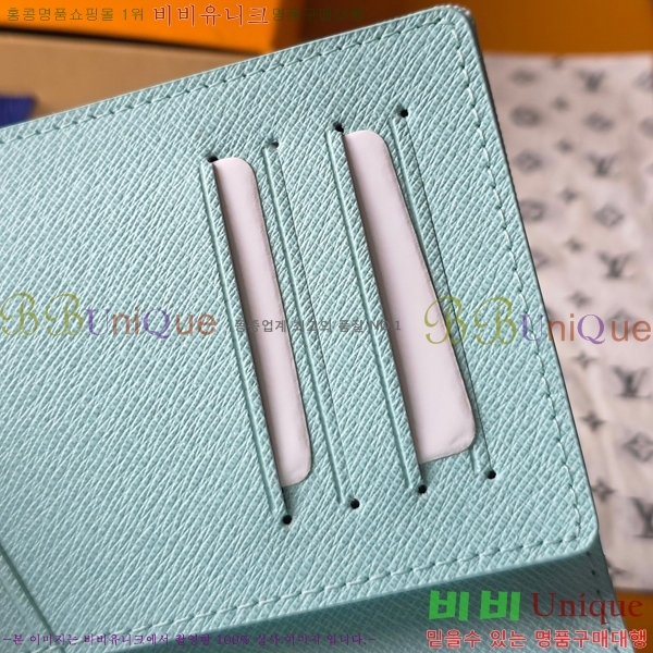 #���̺��� �н���Ʈ Ŀ�� M27614-101