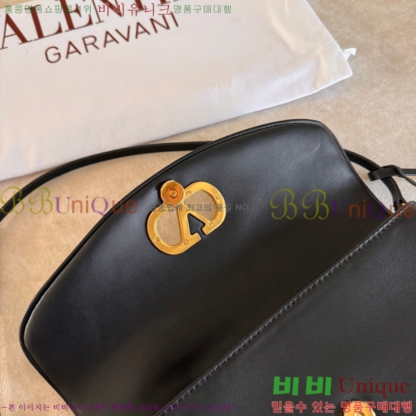 #�߷�Ƽ�� ����ٴ� �庣�� �� 0148-103 i-dle(���̵�) �̿� ����