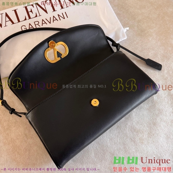 #�߷�Ƽ�� ����ٴ� �庣�� �� 0148-103 i-dle(���̵�) �̿� ����