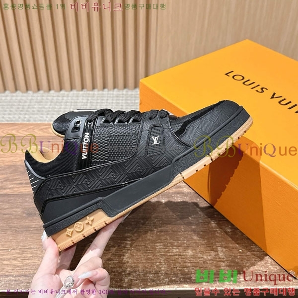 �������� LV Ʈ���̳� ����Ŀ�� LV5116602-11