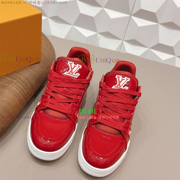 �������� LV Ʈ���̳� ����Ŀ�� 47LV262251-1