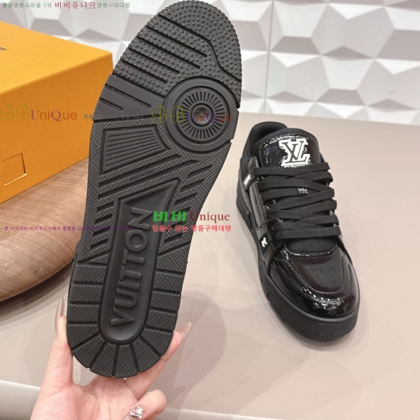 �������� LV Ʈ���̳� ����Ŀ�� 47LV262251-3