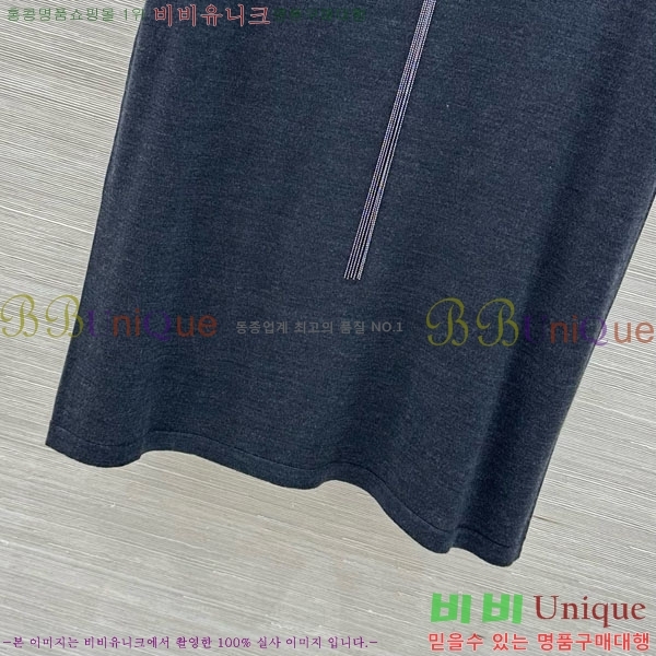 ���� ���ڷ� ��ġ�ڸ� ���� Ƽ���� BC3456033-3