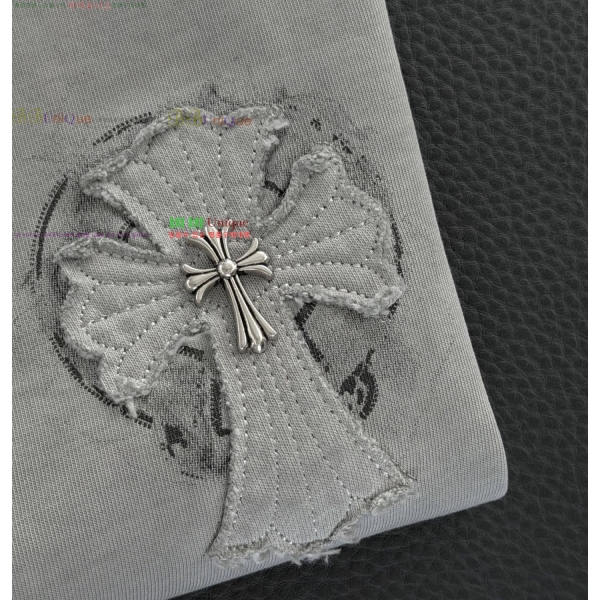 ���� ũ������ ���� Ƽ���� CH817360-4