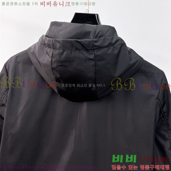 ���� ��**�� ���� MO836172