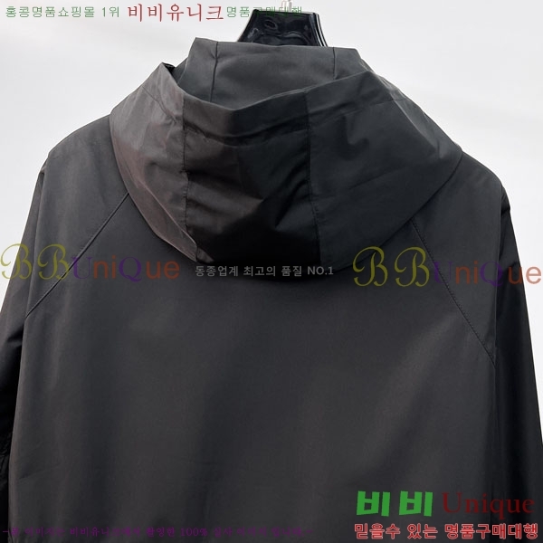 ���� ��**�� ���� MO836166