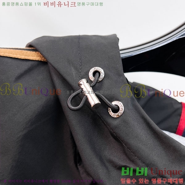 ���� ��**�� ���� MO836176