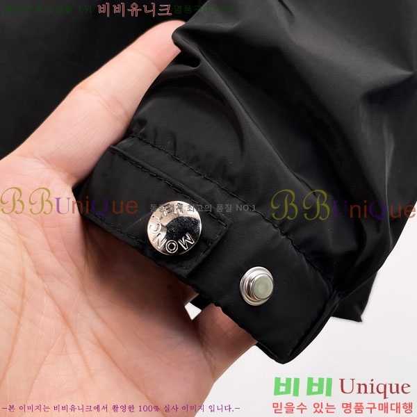 ���� ��**�� ���� MO836153
