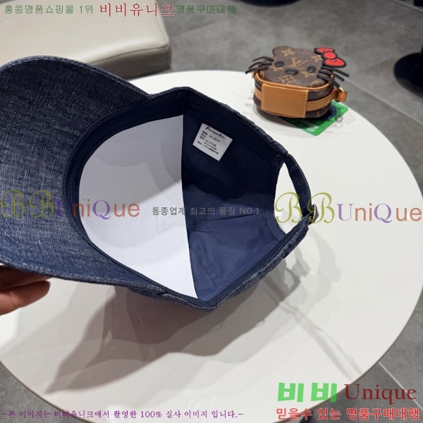 ��* ���� F1534675-1