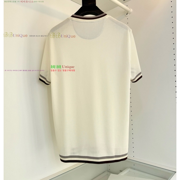 ���� ���ڷ� ��ġ�ڸ� ���� Ƽ���� BC725643-1