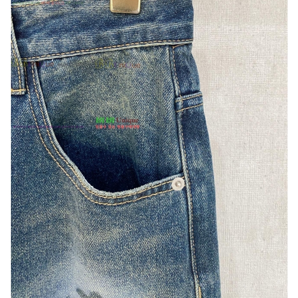 ���� ũ������ û���� CH384179