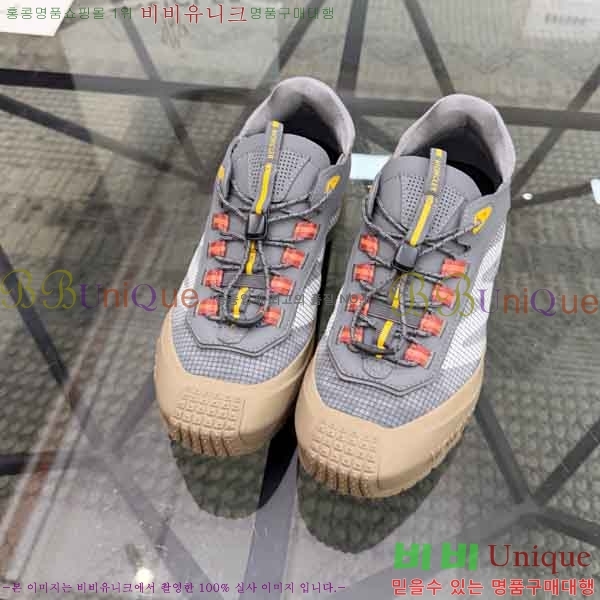 ���� ��**�� ����Ŀ�� 2M558032-3