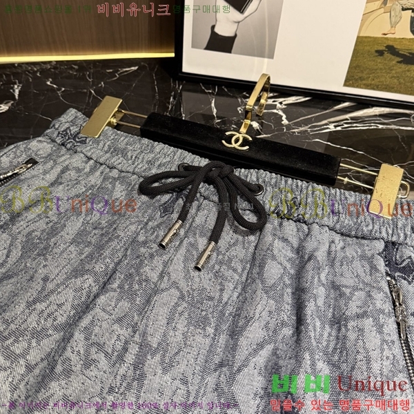 ���� ũ������ �ݹ��� CH418803