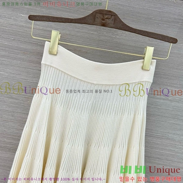 ���� ���̺��� ��ĿƮ LV6334637-9