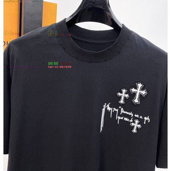 ���� ũ������ ���� Ƽ���� CH628753-4
