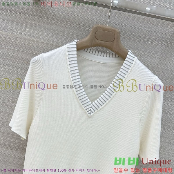 ���� ���ڷ� ��ġ�ڸ� ������ ���� Ƽ���� BC334507-13