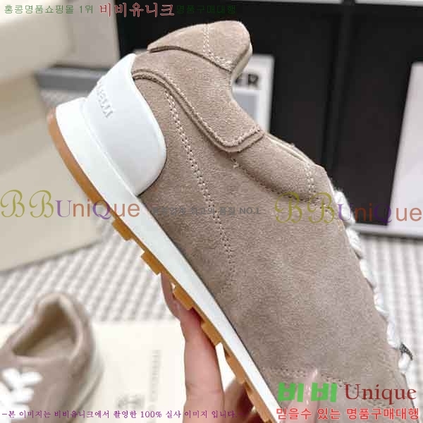 ���� ���ڷ� ��ġ�ڸ� ����Ŀ�� B54050602-10