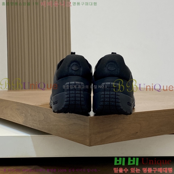���� ��**�� ����Ŀ�� M66424-2