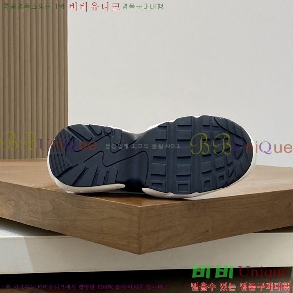 ���� ����*�� ����Ŀ�� LV7003622-1